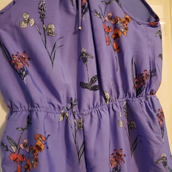Japna Ladies Size Large Lilac Floral Halter Romper - Picture 3 of 8